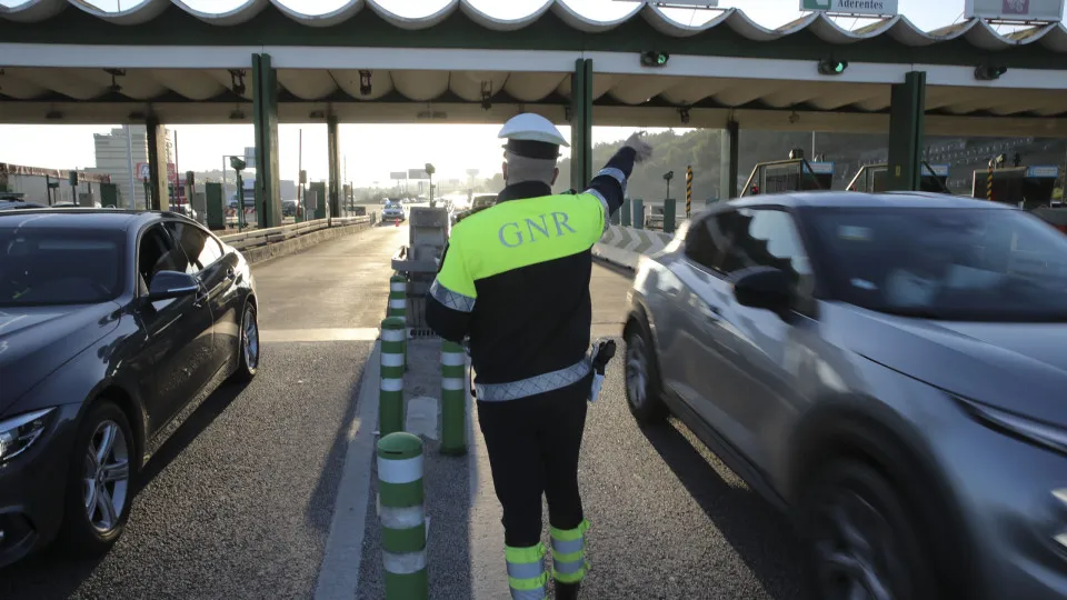 Operação Natal da PSP e GNR: 12 Mortos e 929 Feridos (68 Graves)