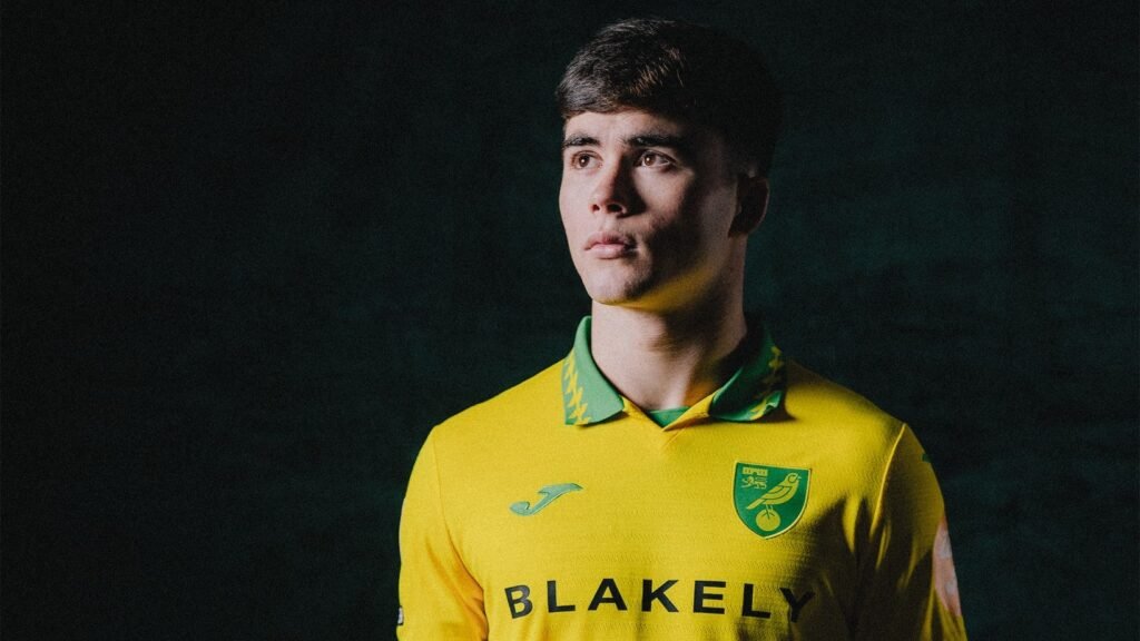 Manchester United empresta Harry Amass ao Norwich City até o final da temporada