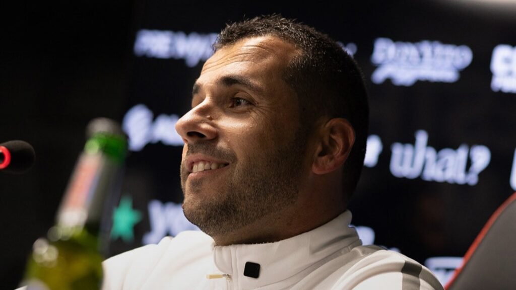 Mercado: Estrela da Amadora avança na contratação de médio do PSG