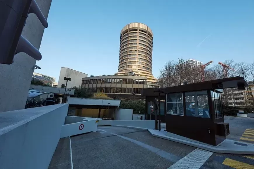 BIS Alerta: Aumento da Dívida Pública em Meio a Eleições