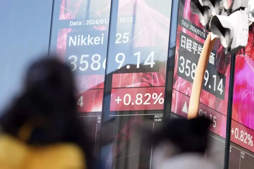 Mercados Asiáticos Sobem com Alta das Ações de Tecnologia, Nikkei Cai com Yen Forte