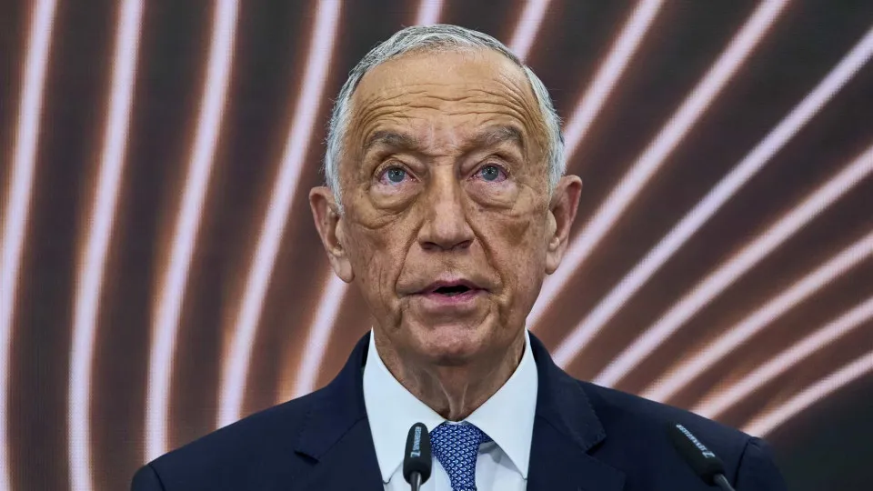 "Marcelo Promulga Centros de Obstetrícia: Abrindo Perspectivas Duradouras"