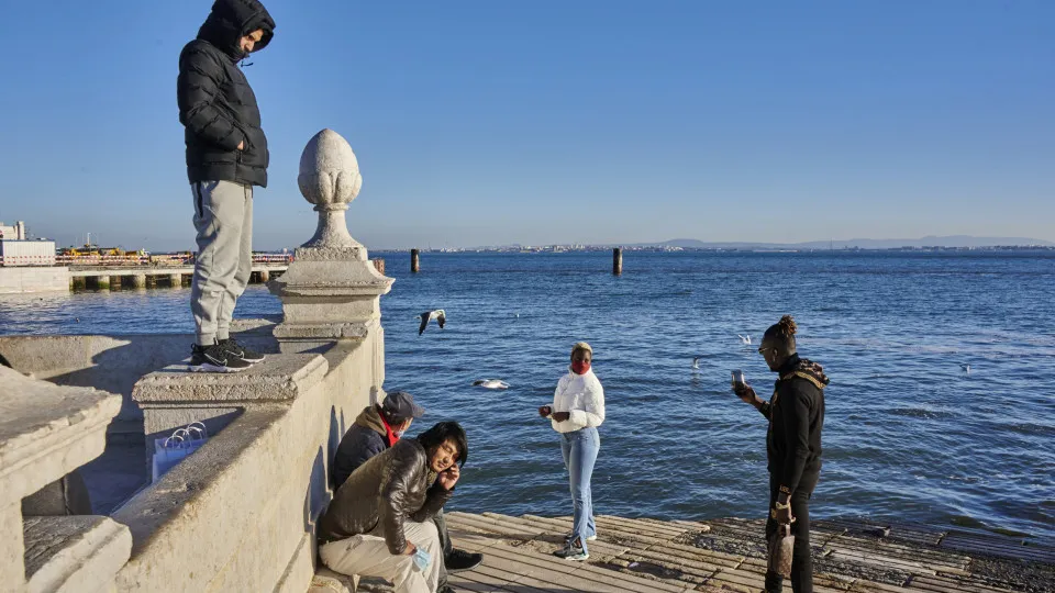 Passagem de Ano com Tempo Tendencialmente Seco e Temperaturas Normais