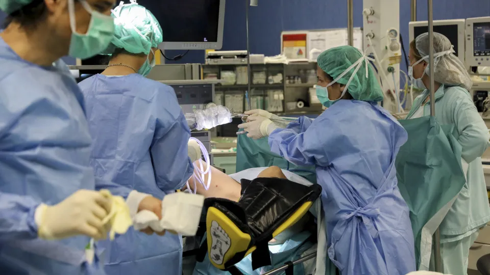 Urgência em Ginecologia e Obstetrícia: Natal com 3 Dias de Constrangimentos