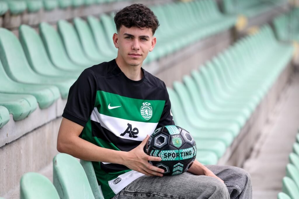 Sporting cede jovem defesa