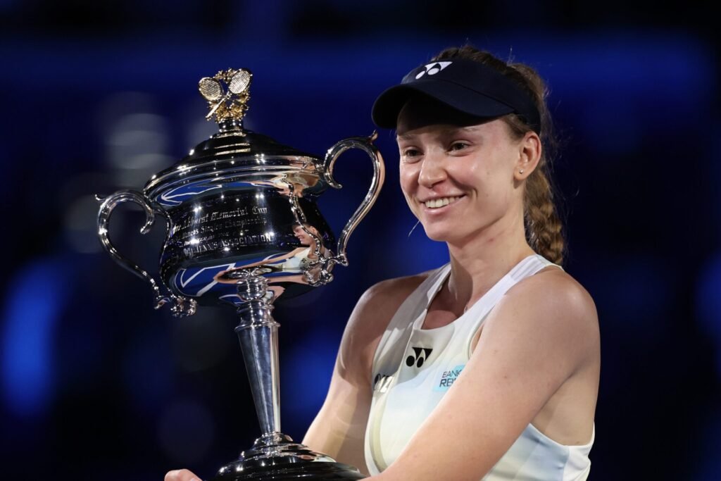 Elena Rybakina derrota Aryna Sabalenka e conquista o Aberto da Austrália