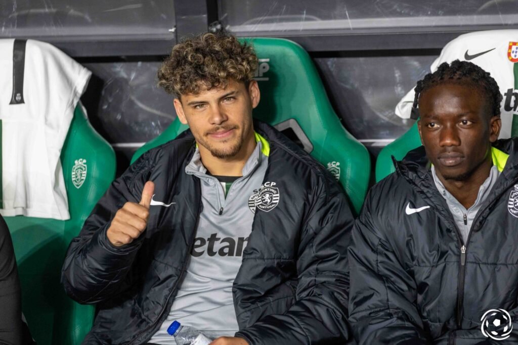 "Falta muito campeonato, afirma Maxi Araújo após FC Porto x Sporting"