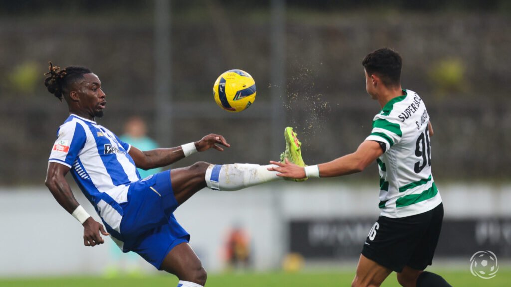FC Porto tem prazo apertado para decidir sobre jogador fora dos planos de Francesco Farioli