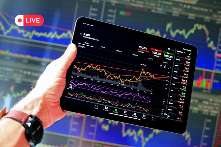 Movimento do Mercado de Ações Estável: Nifty ultrapassa 17650, foco em HCL Tech e Tata Motors