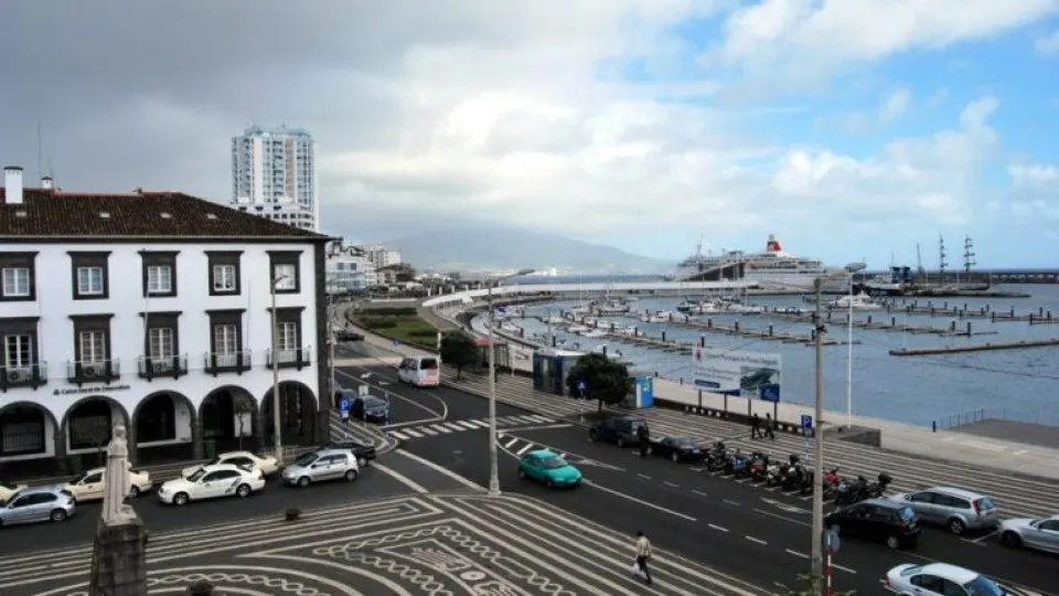 Mulher presa na ilha de São Miguel com 50 mil doses de haxixe