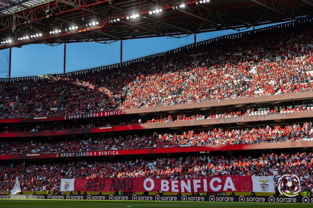 Benfica critica penálti no FC Porto x Arouca: «Vitória mentirosa. Dois pontos oferecidos. Assim, é fácil continuar à frente»