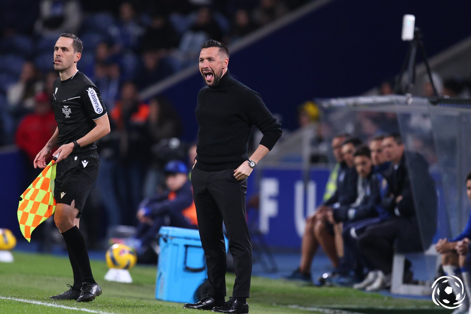 Francesco Farioli responde ao Bola na Rede após vitória do FC Porto: "O Arouca fez mudanças em relação ao que prevíamos"