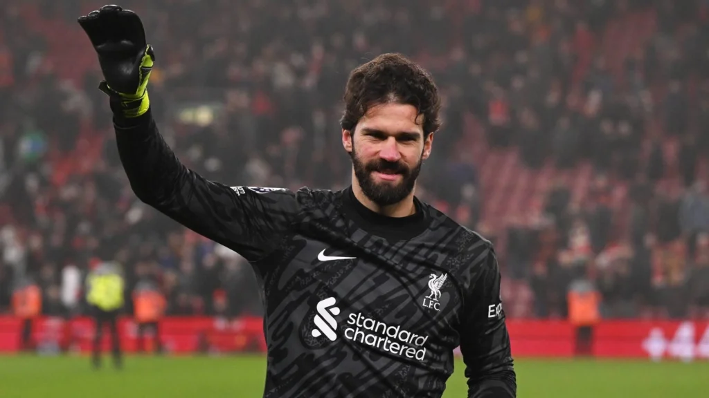 Liverpool: Alisson tem 2 gigantes da Serie A interessados