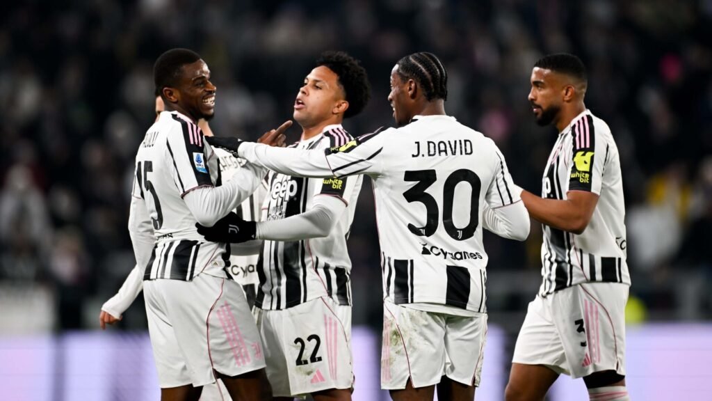 Juventus Pondera Avançar por Médio Ex