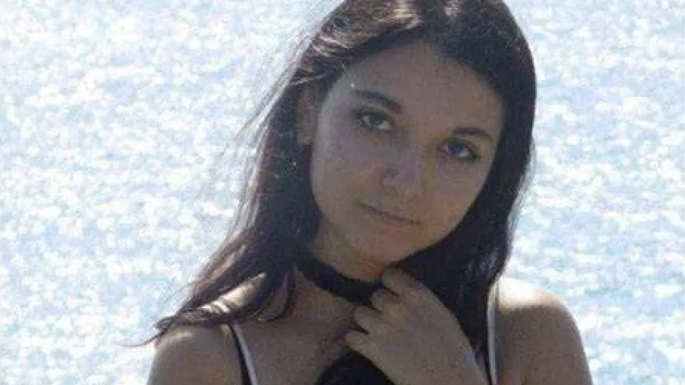 Enfermeira que matou jovem no Algarve e fugiu está recebendo apoio
