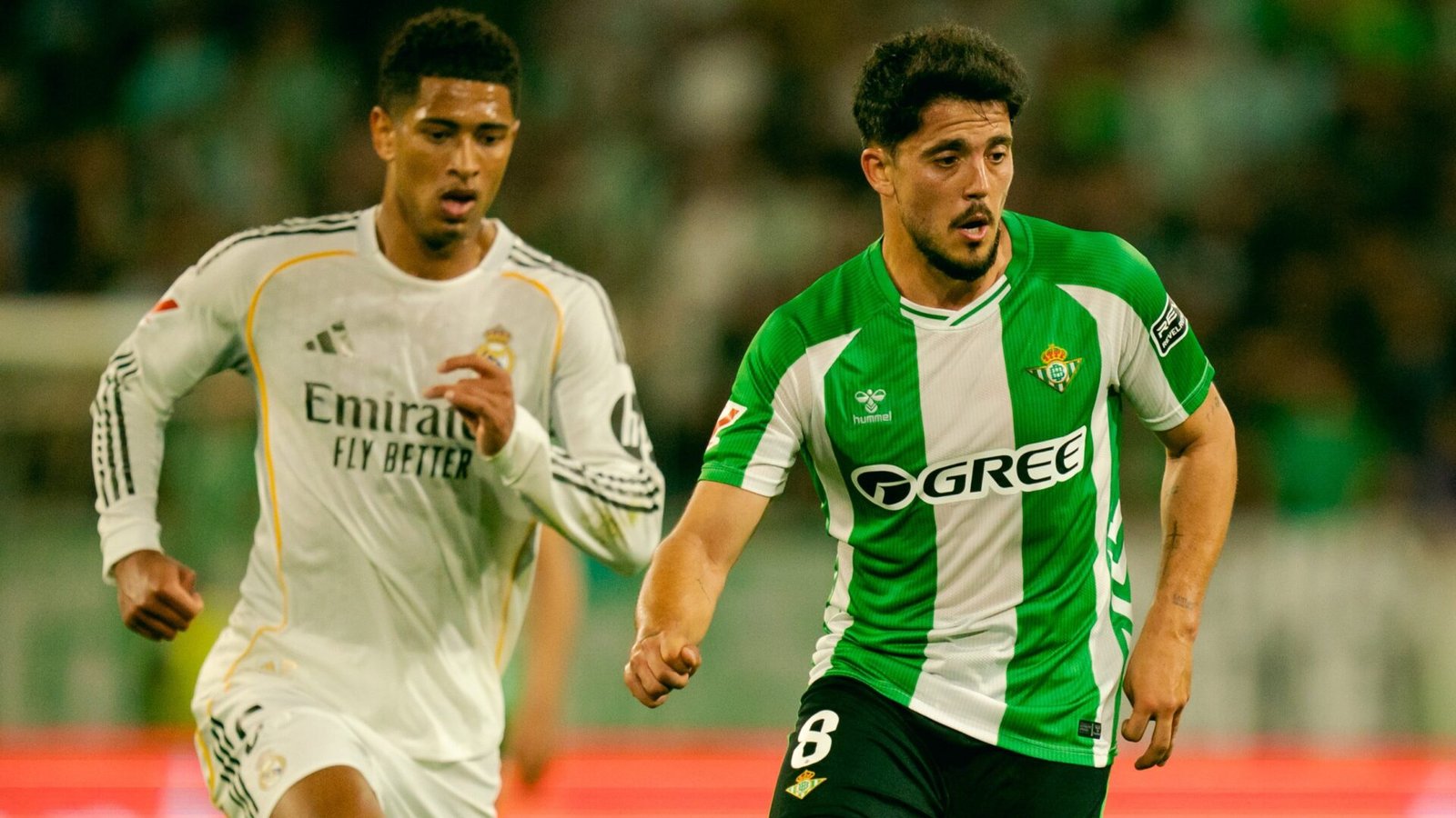 Héctor Bellerín marca nos descontos e Real Bétis trava Real Madrid, que pode ir a Camp Nou perder o título da La Liga