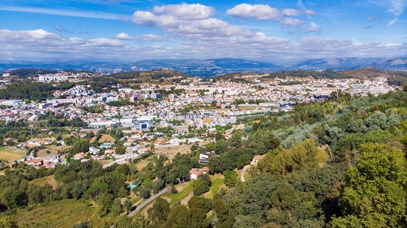 Braga Avança nas Metas Climáticas e Acelera a Transição Energética